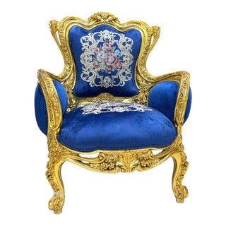 1990s Blue Bergère Wing Chair – French Style Armchair With Gold Leaf Details For Sale