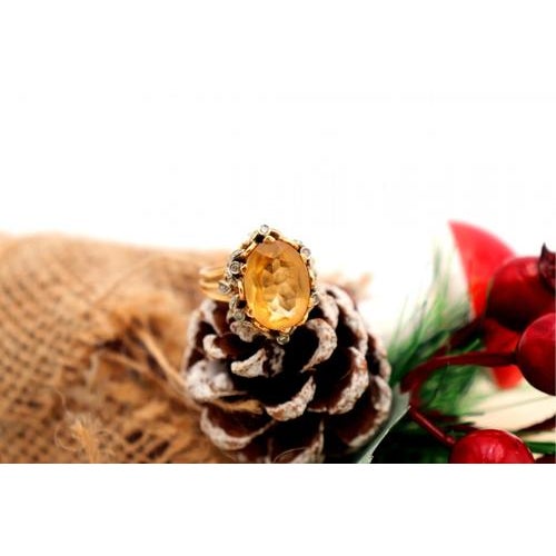 Three-Band Gold Ring with Diamonds For Sale - Image 3 of 7