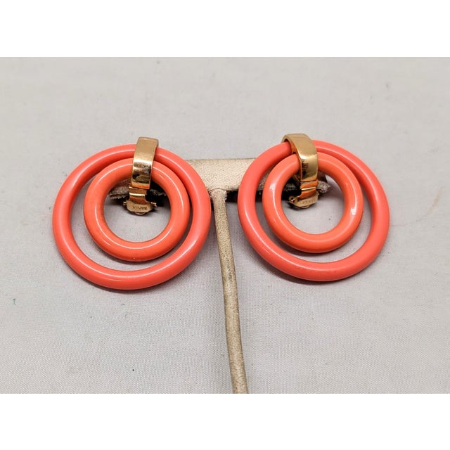 1950s Vintage 1950s Signed Napier Goldtone 2 Pink Hoop Clip Earrings-2 Pieces For Sale - Image 5 of 7