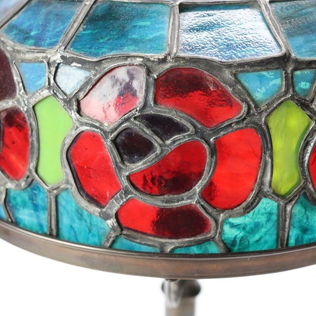 Arts & Crafts Antique Handel School Floral Leaded Stained Glass & Bronze Table Lamp C1920 For Sale - Image 3 of 12