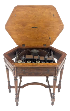 Antique c1920s Tube Radio Stunning American Walnut Cabinet Lift Top Table MINT