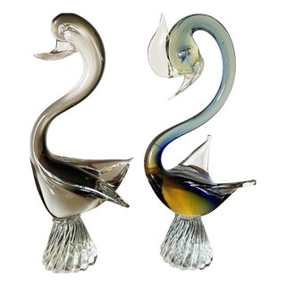Venetian Murano Glass Swans, 1970s, Set of 2 For Sale