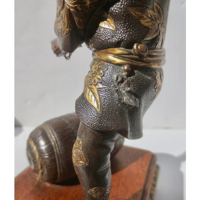 Miyao Fisuke Meiji Japanese Gilt and Bronze Figures- A Pair of 2 For Sale - Image 15 of 15