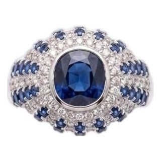 Stunning 18k Gold Sapphire and Diamond Halo Cocktail Ring, New Design, Size 6 For Sale