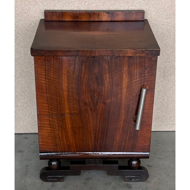 Early 20th Century Pair of Art Deco Side Cabinets or Nightstands with Ebonized Base For Sale - Image 4 of 18