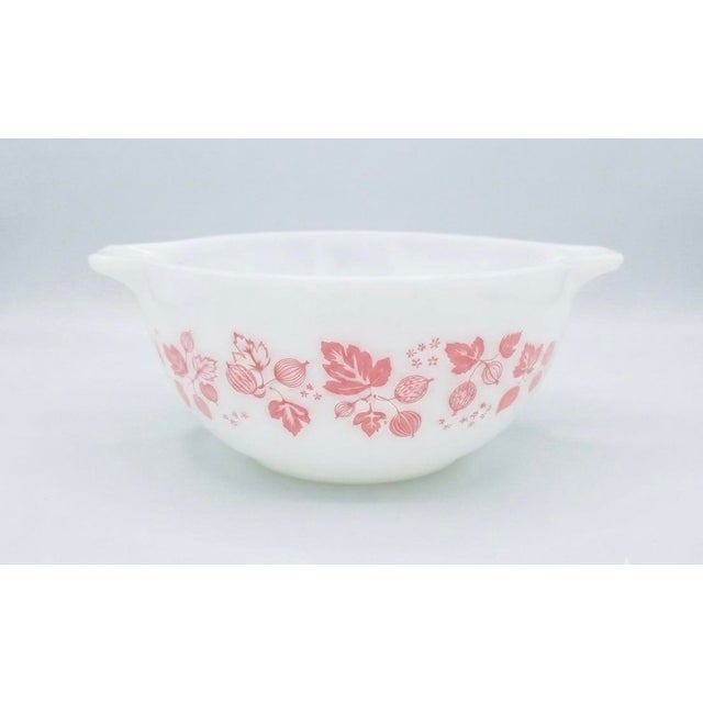 1960s Pyrex Gooseberry Cinderella Bowl Set of 4 For Sale - Image 6 of 7