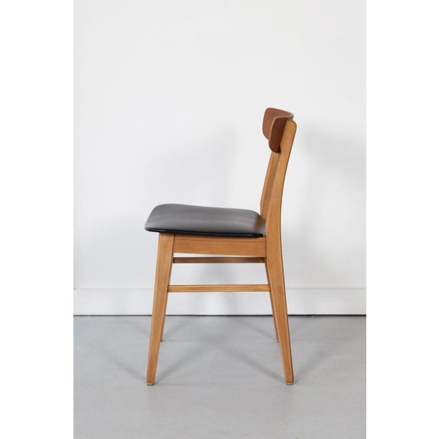 Model 210 Dining Chairs by Farstrup for Farstrup Møbler, 1960s, Set of 8 For Sale - Image 4 of 9