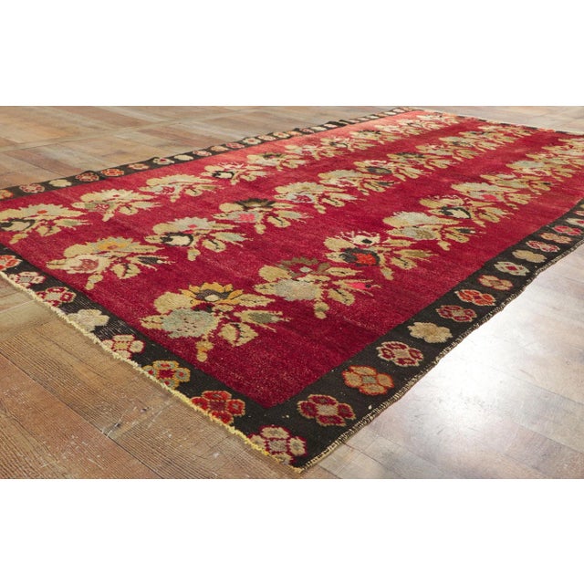 Textile Vintage Turkish Oushak Rug - 04'10 X 09'01 For Sale - Image 7 of 10