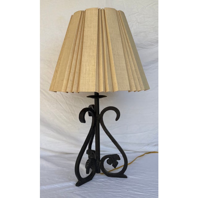 Spanish Revival Late 20th Century Brutalist Wrought Iron Table Lamp With Shade For Sale - Image 3 of 11