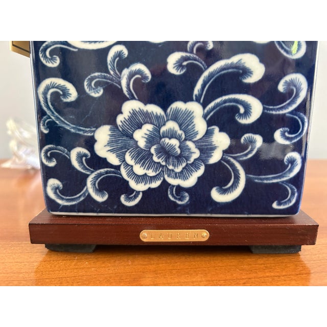 Ralph Lauren Blue & White Chinoiserie Porcelain Table Lamps, Pair – Peony Motif, Wood Bases & Classic Designer Elegance For Sale - Image 11 of 13