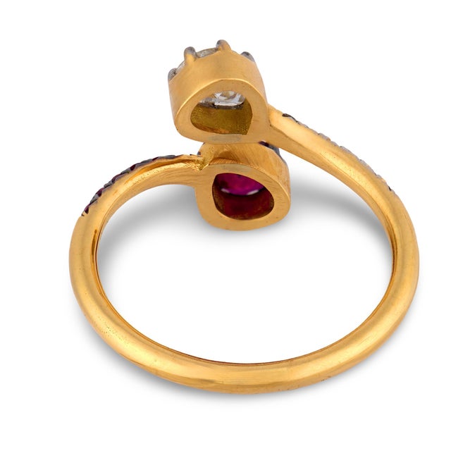 Antique Inspired Diamond Ruby 18k Gold Toi Et Moi Ring, Size 6 For Sale - Image 4 of 4