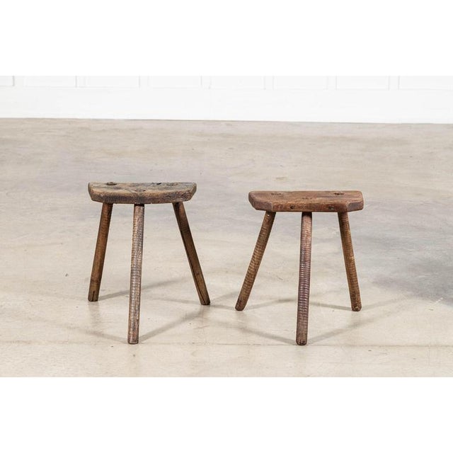Late 19th Century English Elm Cutler Stools, 1880s, Set of 2 For Sale - Image 5 of 12