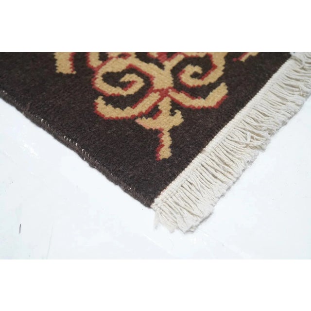 Traditional Sumak Rug 6' X 9' For Sale - Image 3 of 10