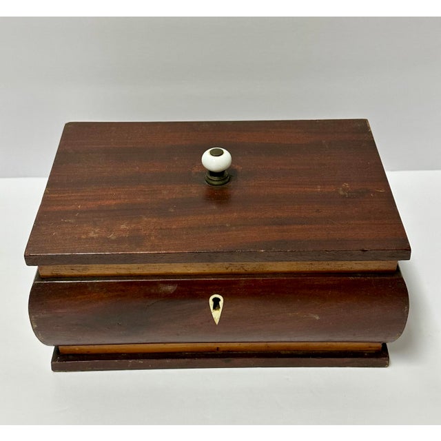 Antique Mid-Late 19th Century Wood Victorian Tea Caddy Chest/Box With Key For Sale In Orlando - Image 6 of 12