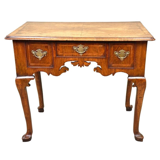 Early 18th Century Georgian Walnut Lowboy, 1730 For Sale - Image 13 of 16