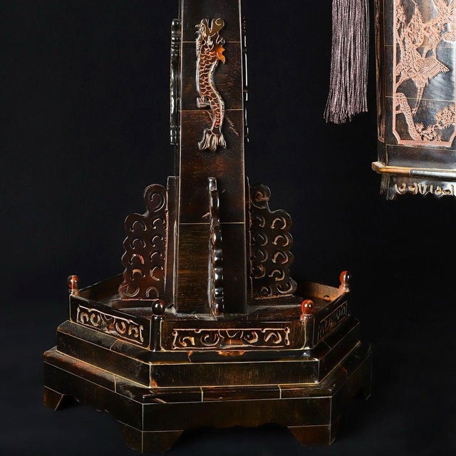 Pair of Vintage Carved Horn Hexagonal Lantern Ornaments With Stands For Sale In Los Angeles - Image 6 of 9