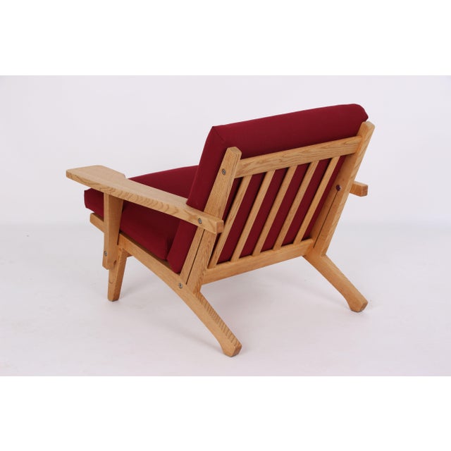 Armchair Model GE370 with Cushions by Hans J. Wegner for Getama, 1970s For Sale - Image 4 of 12