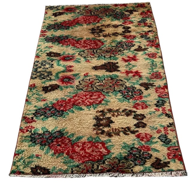 Turkish Hand-Knotted Kayseri Rug For Sale - Image 11 of 11