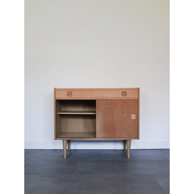 Mid-Century Modern Vintage Danish Sideboard in Oak with Sliding Doors and Drawer, 1960s For Sale - Image 3 of 11