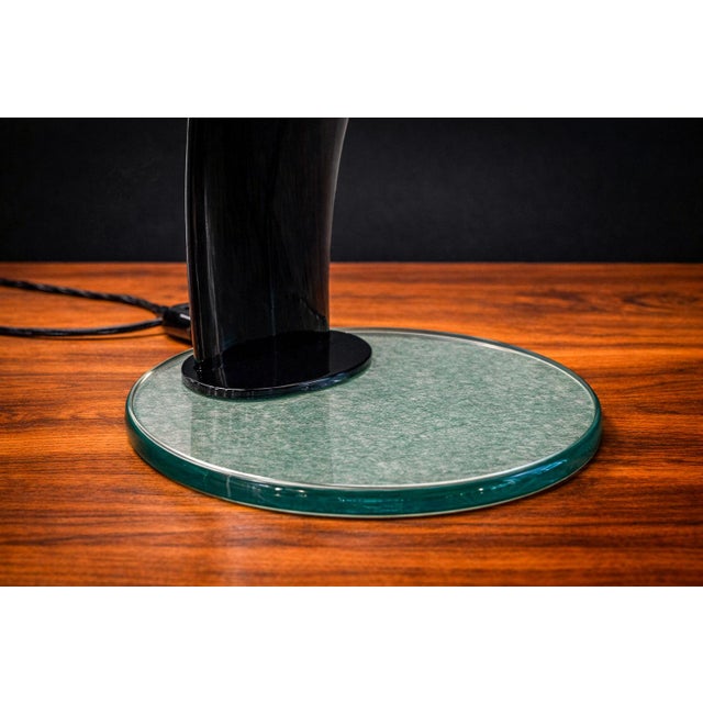 Metal Table Lamp With Glass Base and Painted Aluminum Structure, Enrico Furio Dominici, 1970 For Sale - Image 7 of 7