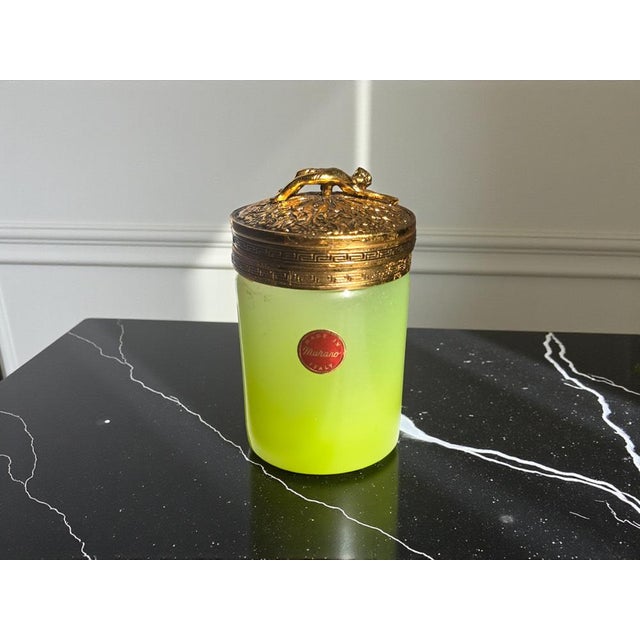 Murano Opaline Glass Jewelry Box with Gold Metal Lid from Manifattura Di Murano, 1950s For Sale - Image 6 of 7