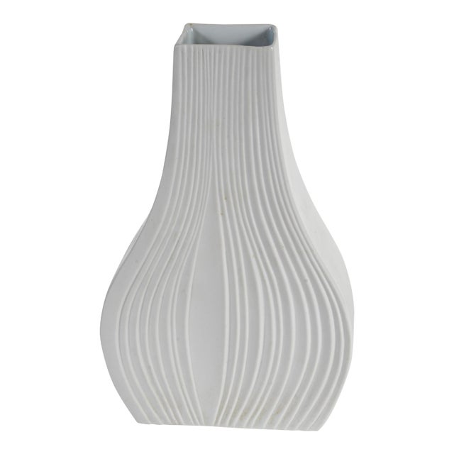 Vintage Naaman Art Line White Porcelain Modernist Vase For Sale