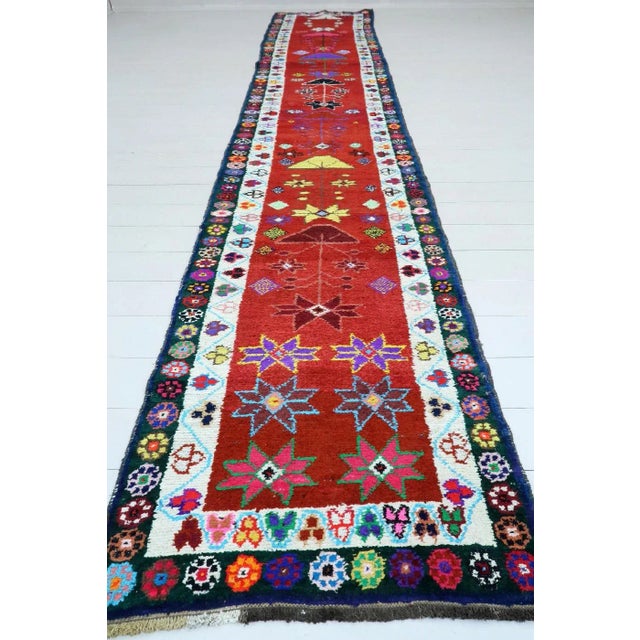 Beautiful vintage Turkish kilim runner rug made pure handspun wool and dyed naturally . Beautiful colors. this vintage...