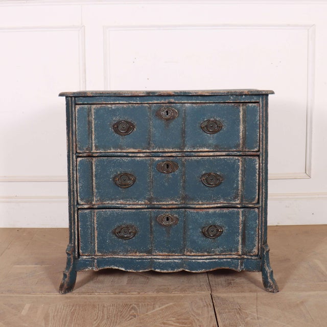 Vintage Dutch Serpentine Commode For Sale - Image 11 of 11