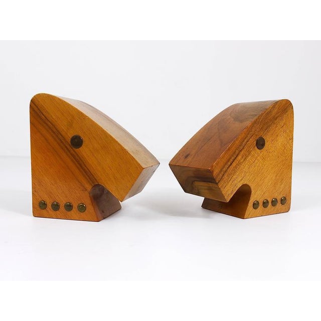 Brown Austrian Modern Horse Bust Bookends in Walnut and Brass, 1950s, Set of 2 For Sale - Image 8 of 11