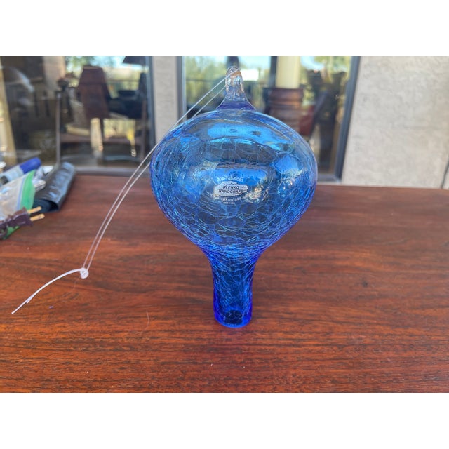 Blenko 1970s Blenko Blue Crackle Glass Hummingbird Feeder With Stopper - Rare For Sale - Image 4 of 9