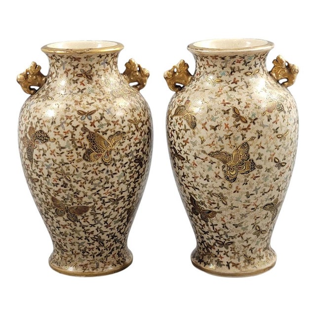 Japanese Satsuma Thousand Butterflies Vases by Kinzan, Set of 2 For Sale - Image 3 of 14