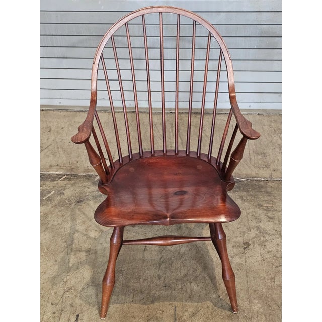 Late 20th Century d.r. Dimes Bow Back Continuous Arm Windsor Chair Bench Made in New Hampshire For Sale - Image 5 of 7