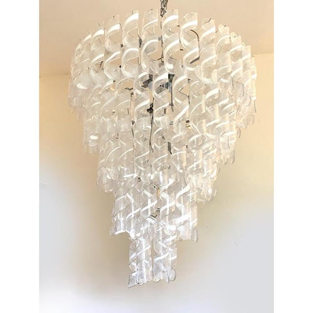 Transparent and White Ricci Murano Glass Chandelier by Simoeng For Sale - Image 3 of 11