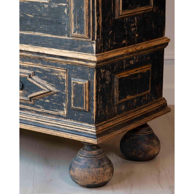 18th Century Baroque Two-Part Cabinet with Black Finish and Blue Interior For Sale - Image 13 of 17