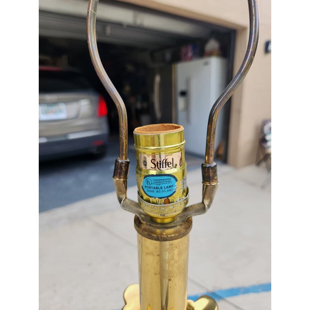 Vintage Stiffel Model #3622 (Mcm) Brass Lotus Lily Parzinger Floor Lamp Featuring Integrated Glass End Table For Sale - Image 16 of 17