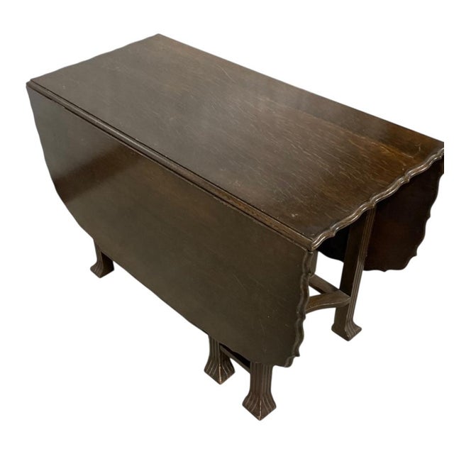 Vintage Jacobean Revival Oak Gateleg Drop-Leaf Dining Table With Scalloped Edge For Sale - Image 4 of 9