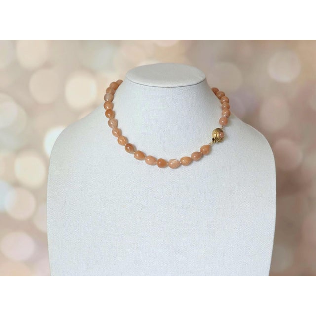 Peach Moonstone Beaded Necklace With Gold Plate Clasp For Sale In Cleveland - Image 6 of 10
