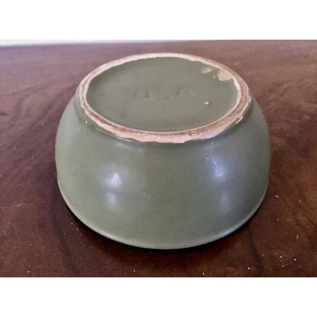 Ceramic Antique American Art Pottery Arts & Crafts Green Porcelain Bowl Marked USA For Sale - Image 7 of 10