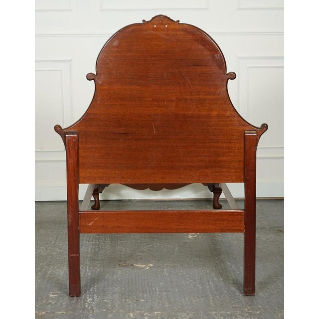 Art Deco English Burr Walnut Vono Bedstead Frame with Queen Anne Legs, 1930s For Sale - Image 17 of 18