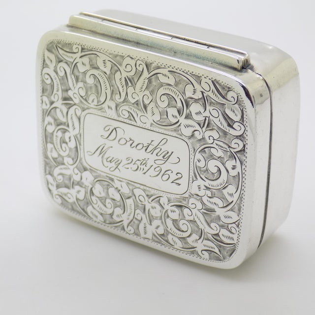 Vintage British Handmade Genuine Sterling Silver 925 Chiseled Pill Trinket Box For Sale - Image 4 of 17