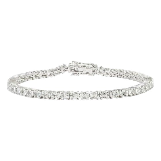 8.65 Carat White Topaz Gemstone Eternity Bracelet in 925 Sterling Silver For Sale