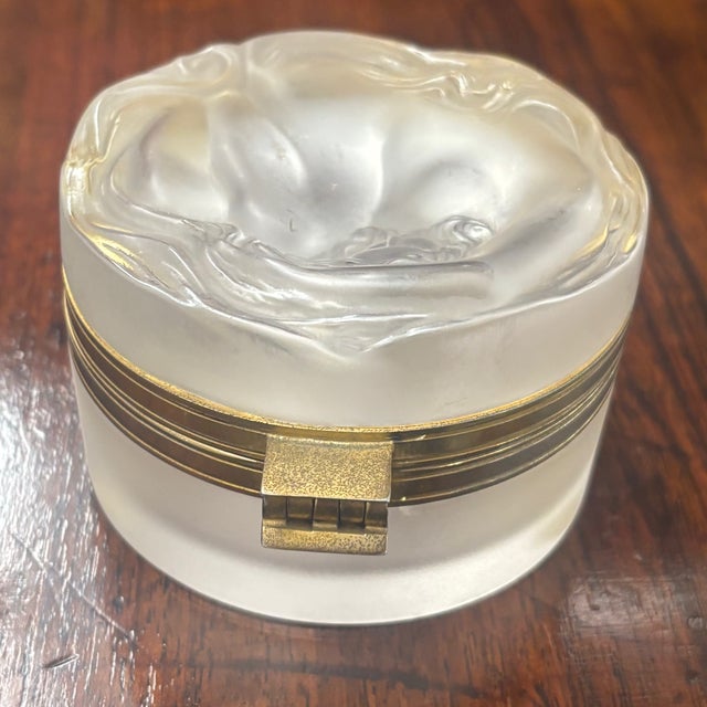 french Daphne Crystal Powder-Jewelry Holder from Lalique, 1970s For Sale - Image 8 of 14