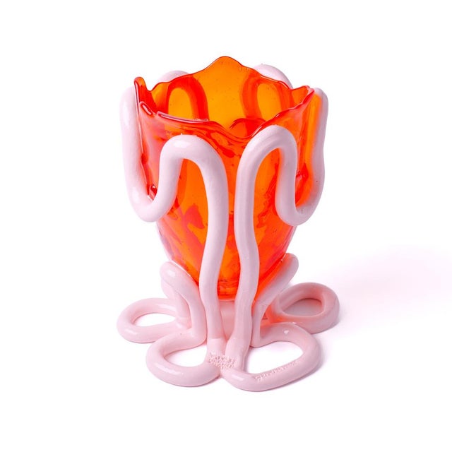 This piece will be manufactured after receiving the order, keeping the model’s references, its colours and dimensions. All...