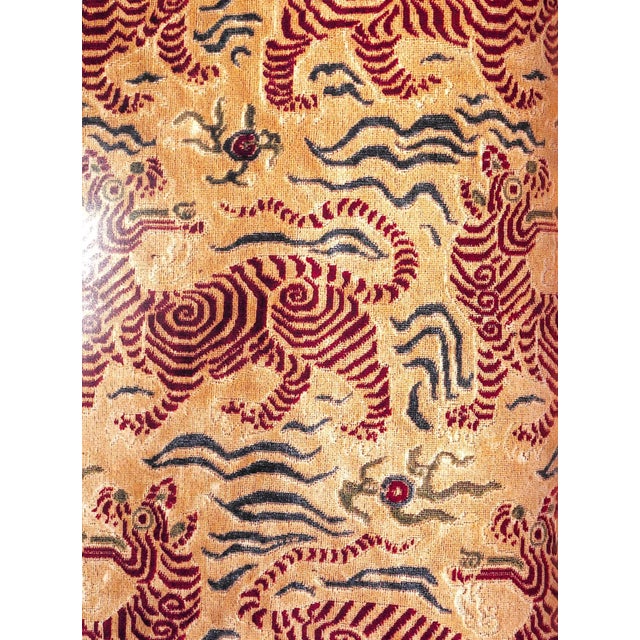 Paper "Clarence House: The Art of the Textile Fabric for the Inspired Home" 2011 Yoshida, Kazumi For Sale - Image 7 of 11