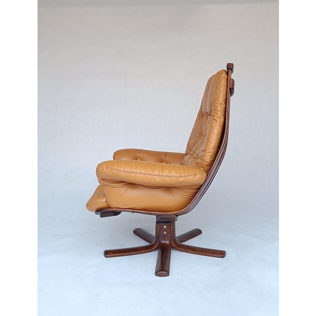 Lounge Swivel Chair attributed to Hans Brattrud for Hove Mobler, 1970s For Sale - Image 6 of 9