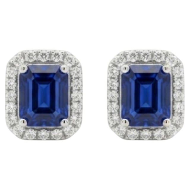 Gemstone details Diamond: 0.28 cts Blue sapphire: 1.80 cts 18k gold Net Weight: 2.88 Grams CODE: K