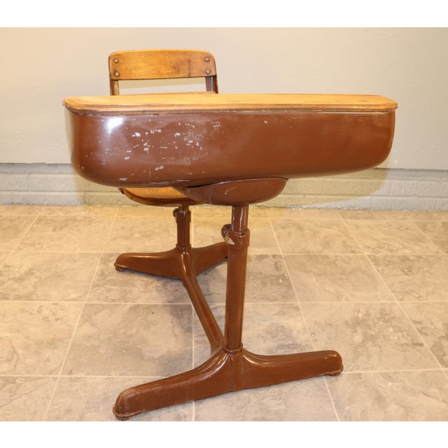 Wood Set of Three Antique American School Desks by Buffalo Metal Company & American Seating Company, Circa 1895–1935 For Sale - Image 7 of 18