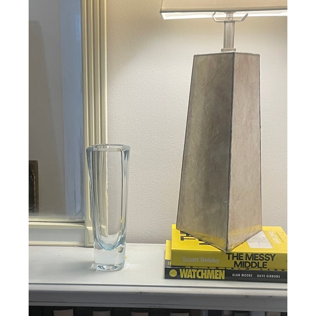 Strombergshyttan 1960s Mid-Century Modern Strömbergshyttan Swedish Art Glass Vase - Signed B916 For Sale - Image 4 of 9