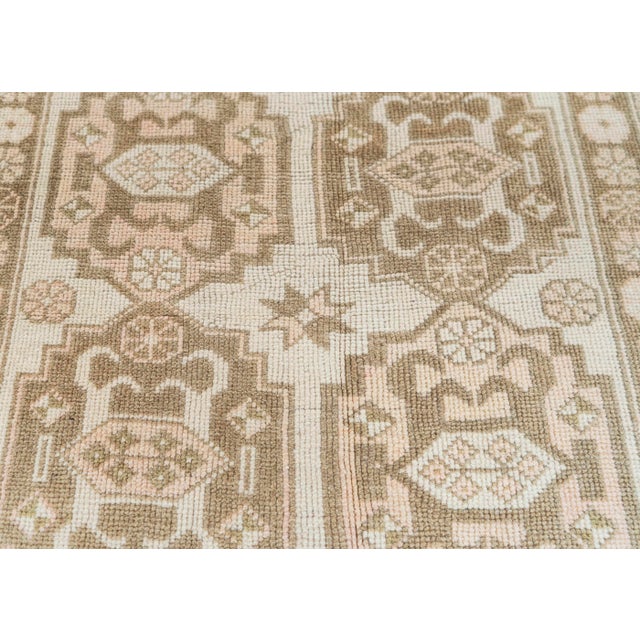 Turkish Vintage Rug 2'9" x 4' #21313 For Sale - Image 4 of 8