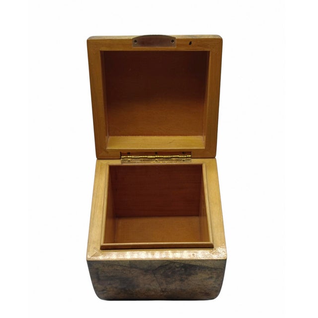 1950s Wood and Lacquered Parchment Storage Box, Italy, 1950s For Sale - Image 5 of 9